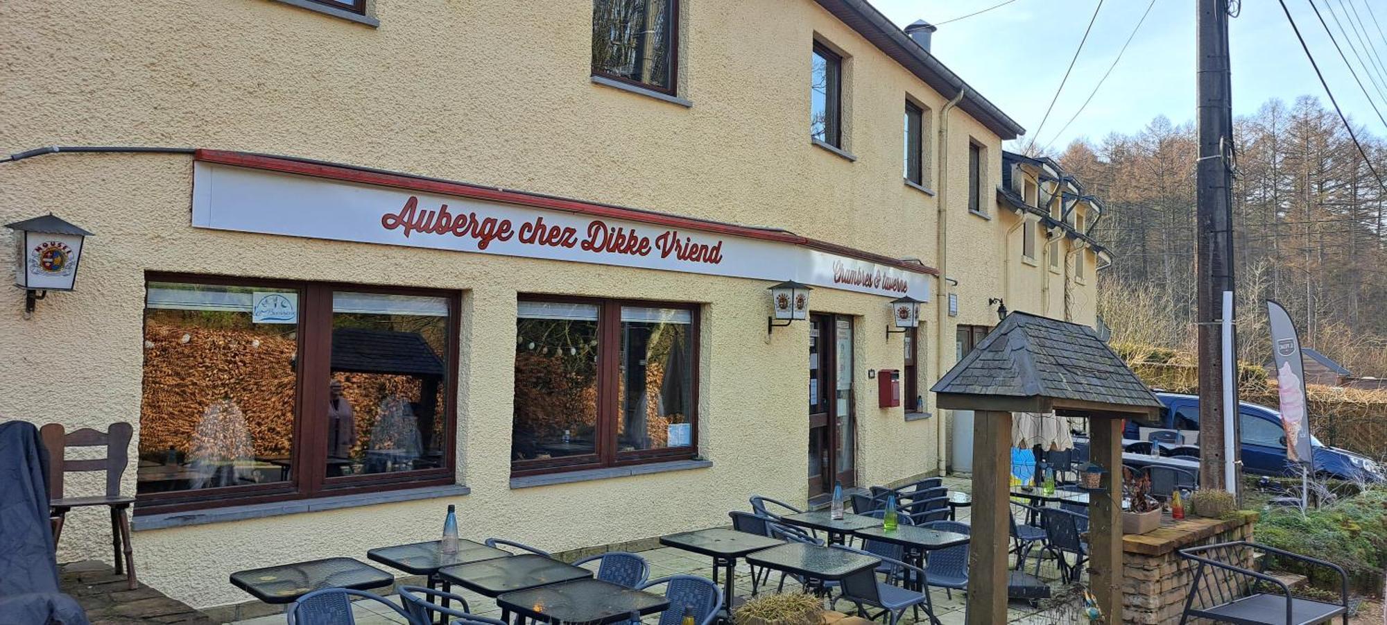 Dikke Vriend , Herberg & Taverne Chiny Exterior foto